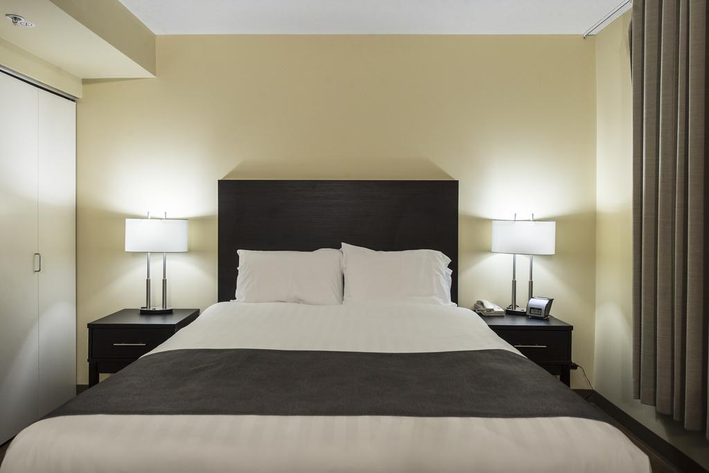 Simon Hotel At Simon Fraser University Burnaby Quarto foto